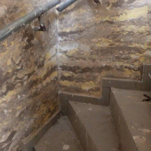 3Dalux paint marble paint on Duplex staircase wall